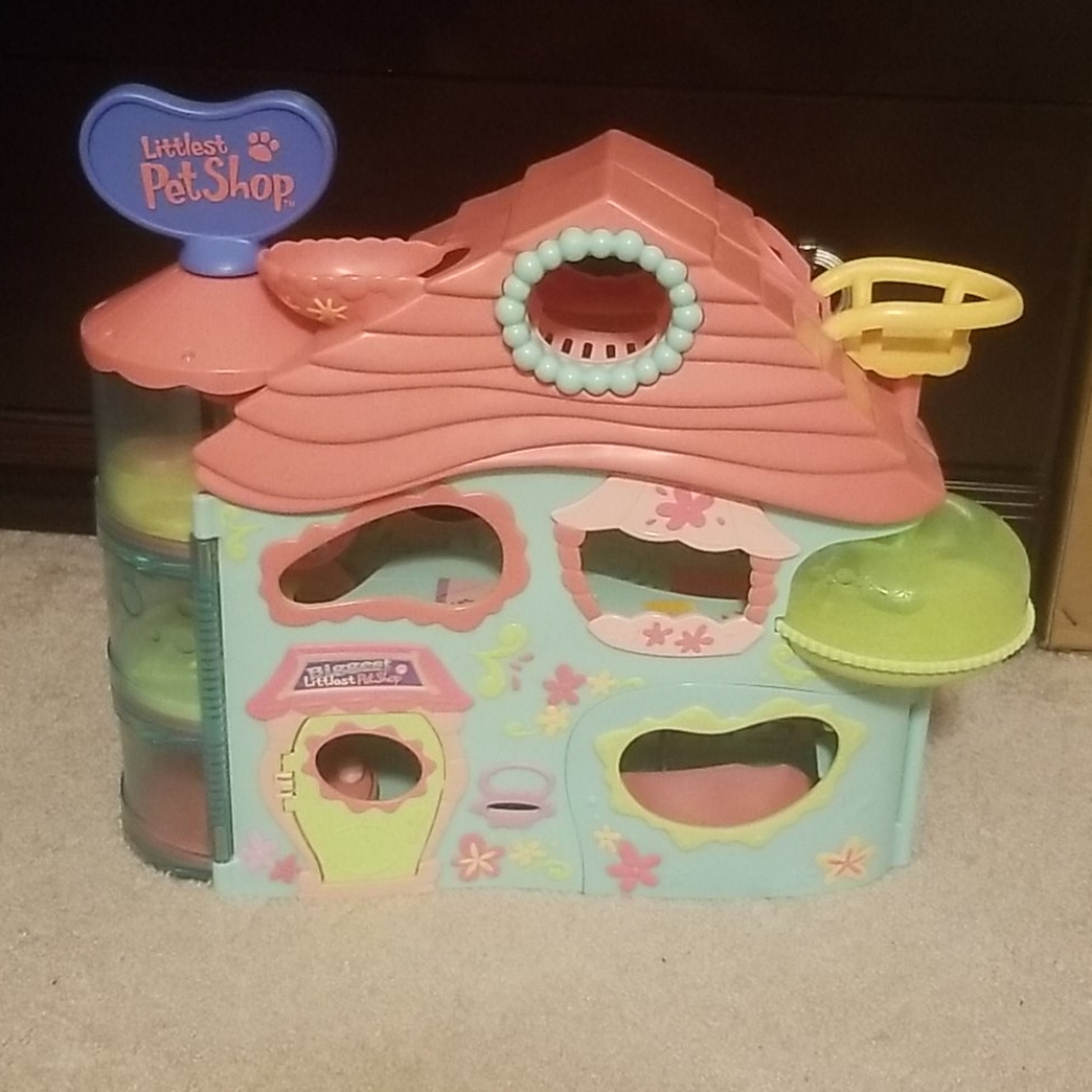 Littlest Pet Shop Playhouse